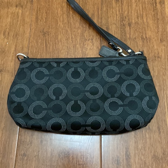 COACH WRISTLET - Picture 2 of 3